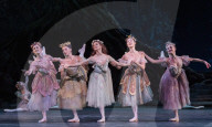The Royal Ballet: Ashton Celebrated review - a world where everything is just delightful. 