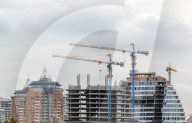 Construction cranes in Kyiv