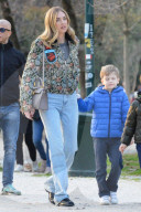 Chiara Ferragni smiles for her son Leone, but you can see sadness in her eyes
