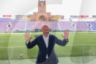Bologna, conferenza stampa di presentazione del nuovo CT del Bologna Calcio Vincenzo Italiano