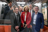 FRA: Inauguration extension ligne de metro 11