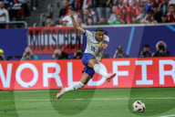 FUSSBALL - EURO 2024: Kylian Mbappe erleidet Nasenbeinbruch