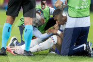 FUSSBALL - EURO 2024: Kylian Mbappe erleidet Nasenbeinbruch