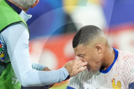 FUSSBALL - EURO 2024: Kylian Mbappe erleidet Nasenbeinbruch