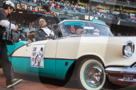 Baseball legend Willie Mays dies