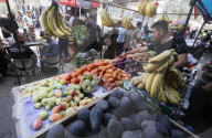 Gaza market brimming with goods