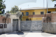 Latina: la casa e l'azienda dove lavoarava   Satnam Sighn