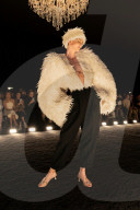 Haute Couture Paris: Die Schiaparelli Modenschau