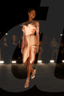 Haute Couture Paris: Die Schiaparelli Modenschau