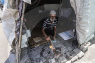 Displaced Gazans shelter in schools