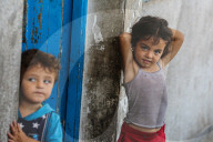 Displaced Gazans shelter in schools