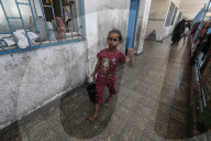 Displaced Gazans shelter in schools