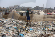 Health crisis in Gaza caused by uncollected garbage