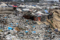 Health crisis in Gaza caused by uncollected garbage