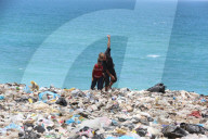 Health crisis in Gaza caused by uncollected garbage