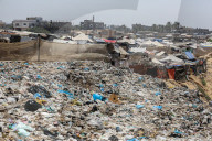 Health crisis in Gaza caused by uncollected garbage