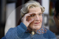 'Mrs. Doubtfire’ transformed for stage