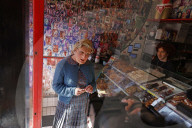 'Mrs. Doubtfire’ transformed for stage