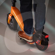 Supercar maker McLaren collaborates on e-scooter