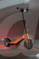 Supercar maker McLaren collaborates on e-scooter