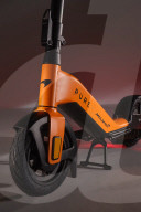 Supercar maker McLaren collaborates on e-scooter