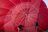 Pilots take to the skies at Mildura’s Big Balloon Bash.