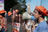Junior doctors start a five-day strike