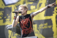 Sum 41
