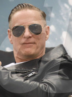 Bryan Adams