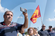 Assemblea con presidio dei lavoratori di Lear davanti Grattacielo della Regione Piemonte a Torino