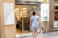 Barcelona - The Gothic Quarter of Barcelona will not have any more CBD shops, mobile phone stores, or nail salons