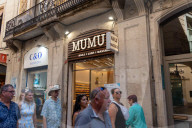 Barcelona - The Gothic Quarter of Barcelona will not have any more CBD shops, mobile phone stores, or nail salons