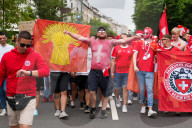 FUSSBALL - EURO 2024: Fanmärsche vor dem Spiel England - Schweiz in Düsseldorf