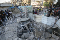 Israel targets Hamas hiding in UN school