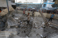 Israel targets Hamas hiding in UN school