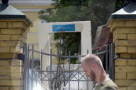 Russia bombs Ukraine children’s hospital