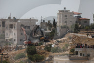 Israel demolishes Palestinian building near Hebron