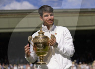 TENNIS - Carlos Alcaraz verteidigt Titel in Wimbledon