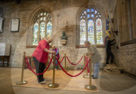Explorer 'who named Australia' Matthew Flinders to be reburied in Lincolnshire village where he was born.