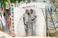 Barcelona, TV Boy makes a mural of Yamal and Williams