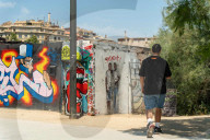 Barcelona, TV Boy makes a mural of Yamal and Williams