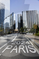 SPORT -  Paris 2024: Eine reservierte Fahrspur ausschließlich für Fahrzeuge der olympischen Spiele