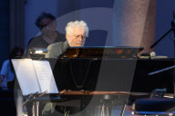 Concerto di Nicola Piovani nel Cortile d&#x2019;onore del palazzo di Brera
Concerto di Nicola Piovani nel Cortile d&#x2019;onore del palazzo di Brera