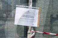 Parco delle Cave, Complesso residenziale Lac. Sequestro del cantiere