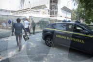 Parco delle Cave, Complesso residenziale Lac. Sequestro del cantiere
