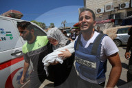 Gaza journalist mourns death of his sister and her daughter