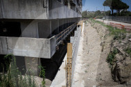 Napoli, crolla ballatoio a Scampia: il giorno dopo