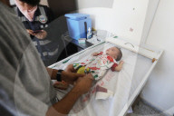 Palestinian children vaccinations