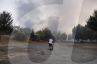 Vasto incendio a Ponte Mammolo