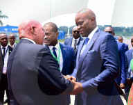 UGANDA-ENTEBBE-GABON TRANSITIONAL PRESIDENT-VISIT